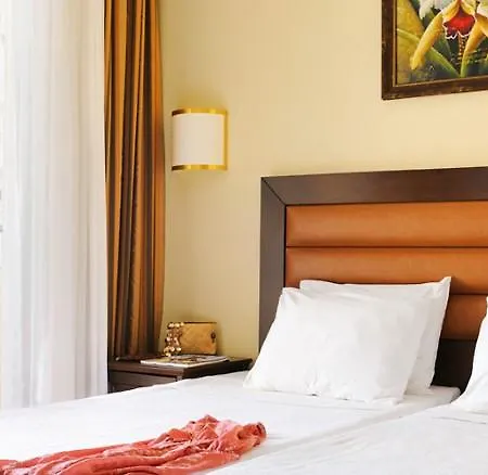 Prestige & Hotel 3*